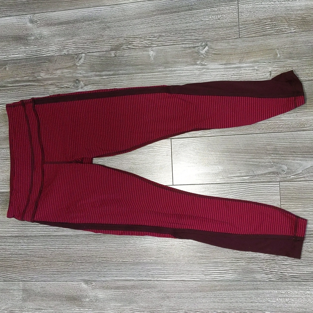 Lululemon Cropped Midrise Running Tights Size 4